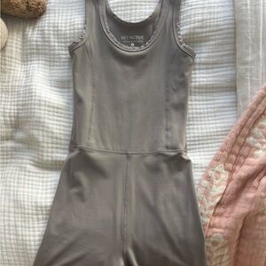 SET Active taupe Jumpsuit
